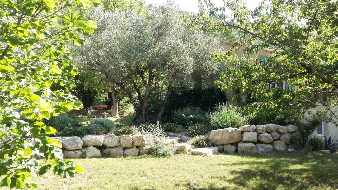 Holiday home Gabriel, Entiere En Pleine Nature, Wifi Buis-les-Baronnies